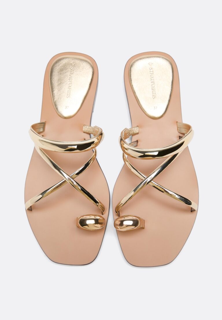 Stradivarius Flat slider sandals with metal detail